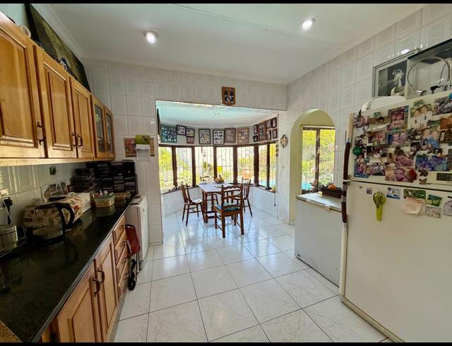 4 BEDROOM FREEHOLD FOR SALE IN RAMSGATE